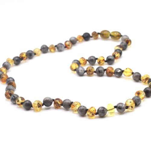 1 l. green amber / 1 larvikite